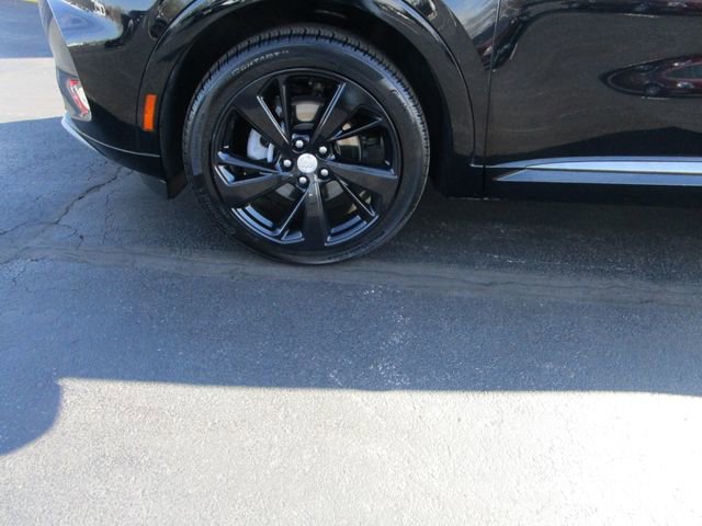 Used 2021 Buick Envision Essence w/ Technology Package I image 2