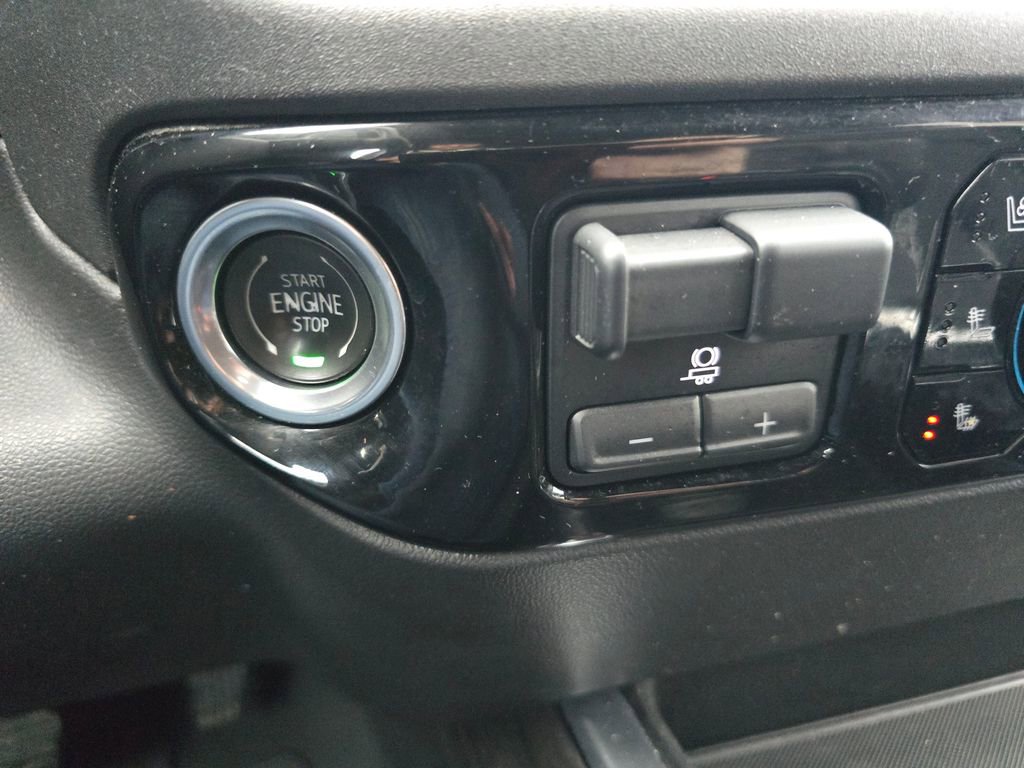 Certified 2023 Chevrolet Silverado 1500 LTZ w/ Technology Package image 26