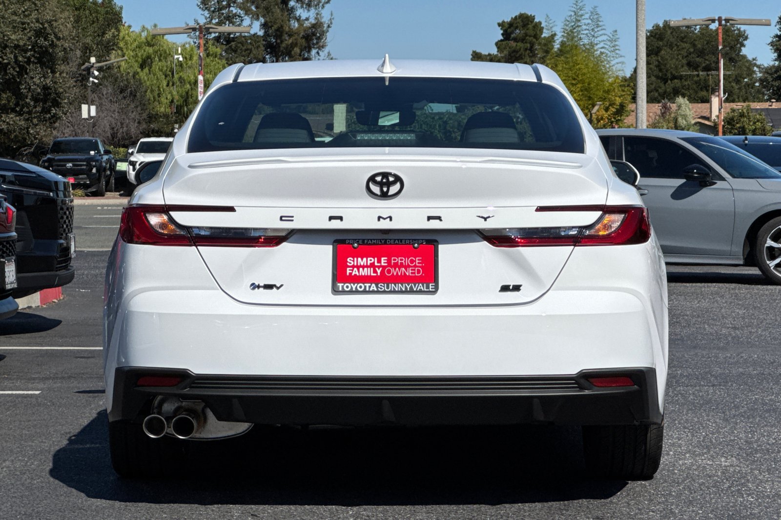 New 2026 Toyota Camry SE FWD image 8