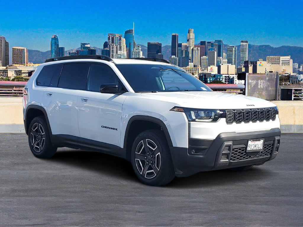 Used 2026 Jeep Cherokee Limited AWD/4WD image 3