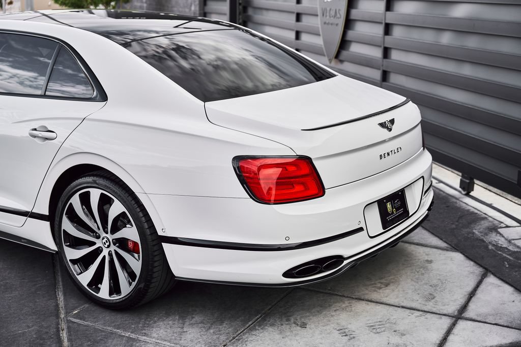 Used 2022 Bentley Flying Spur V8 AWD/4WD image 10