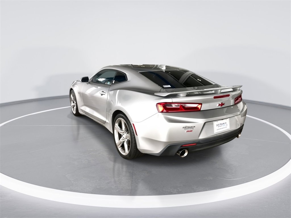 Used 2018 Chevrolet Camaro SS image 6