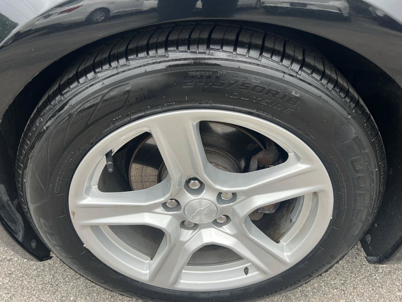 Used 2018 Chevrolet Camaro LT RWD image 2