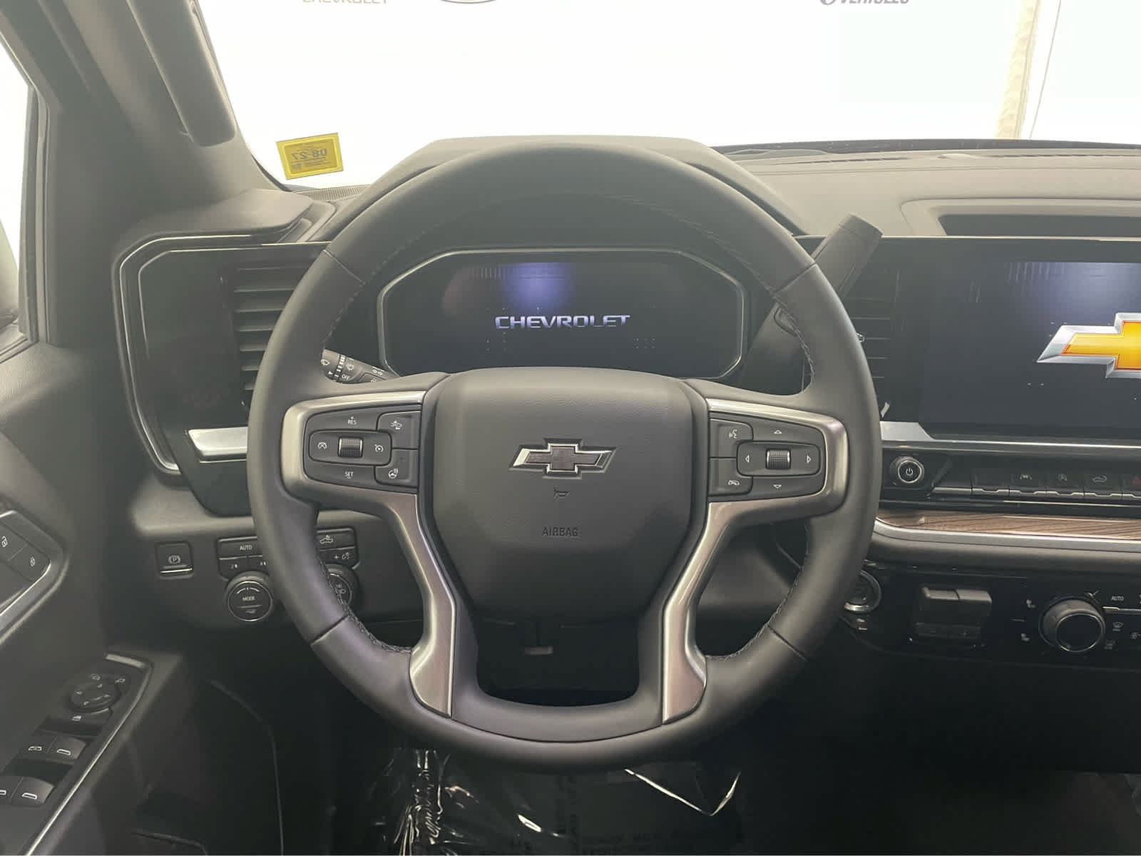 Used 2026 Chevrolet Silverado 1500 RST w/ RST Select Package AWD/4WD image 12