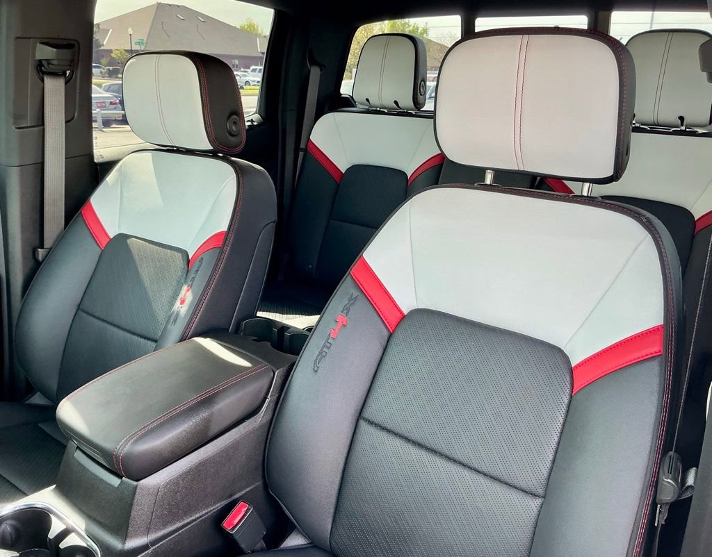 Used 2024 GMC Canyon AT4X image 40