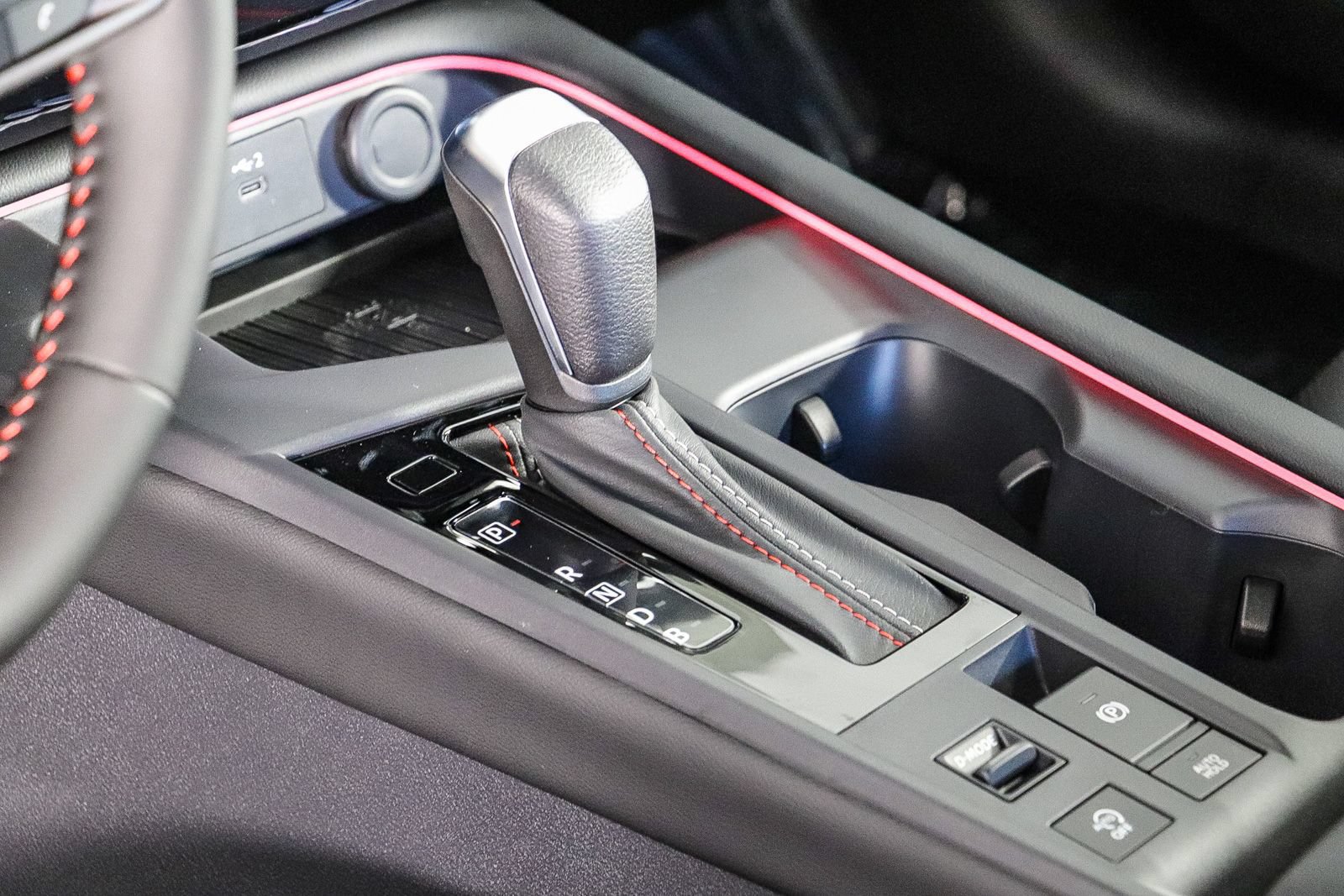 New 2026 Nissan Sentra SR w/ SR Premium Package FWD image 23