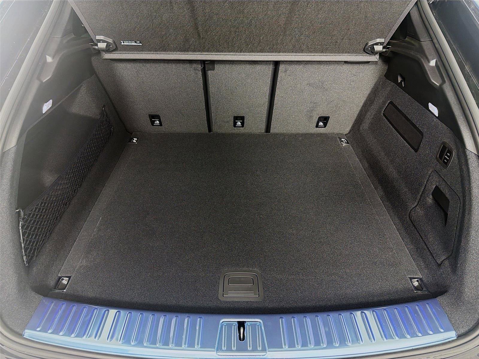 New 2026 Porsche Cayenne Coupe image 21