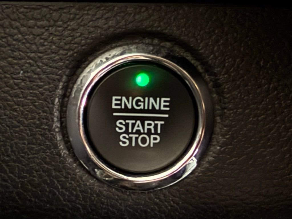 Used 2019 Ford Expedition XLT w/ Equipment Group 201A image 15