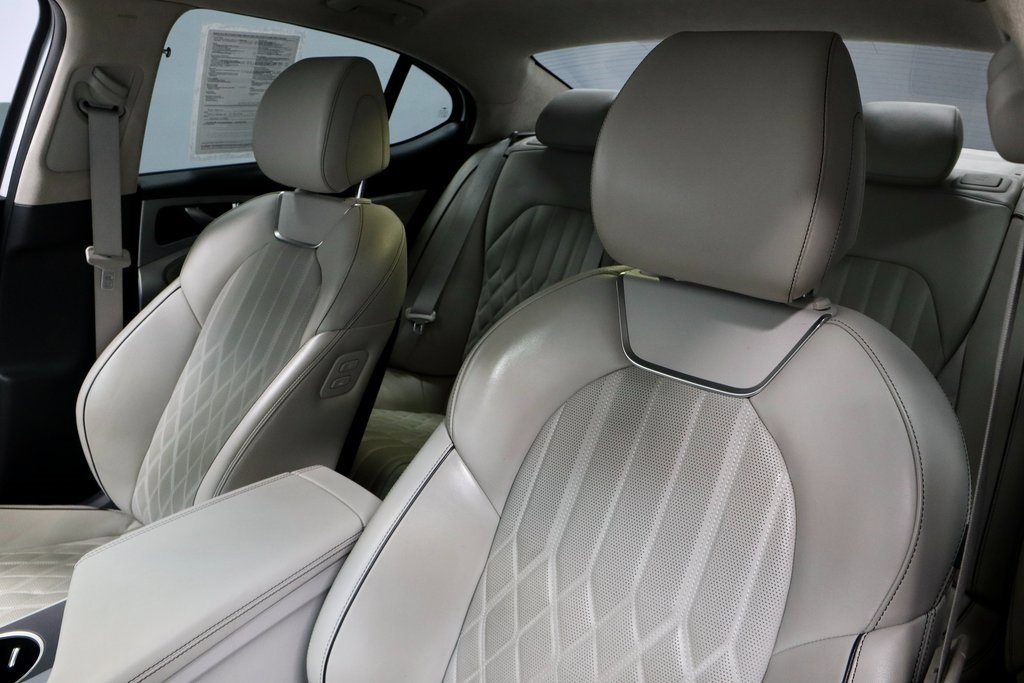 Used 2019 Genesis G70 2.0T Advanced w/ Dynamic Package image 29