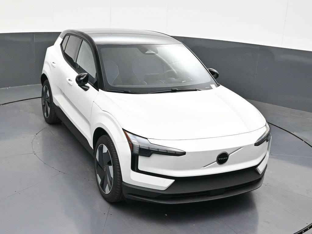 New 2026 Volvo EX30 Plus w/ Protection Package Premier AWD/4WD image 19