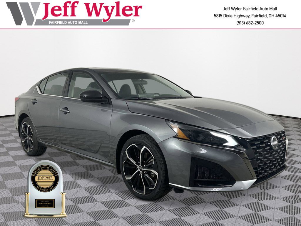 New 2025 Nissan Altima 2.5 SR image 1