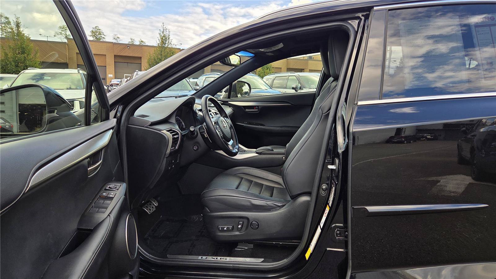 Used 2015 Lexus NX 200t F Sport w/ Navigation System Package AWD/4WD image 15