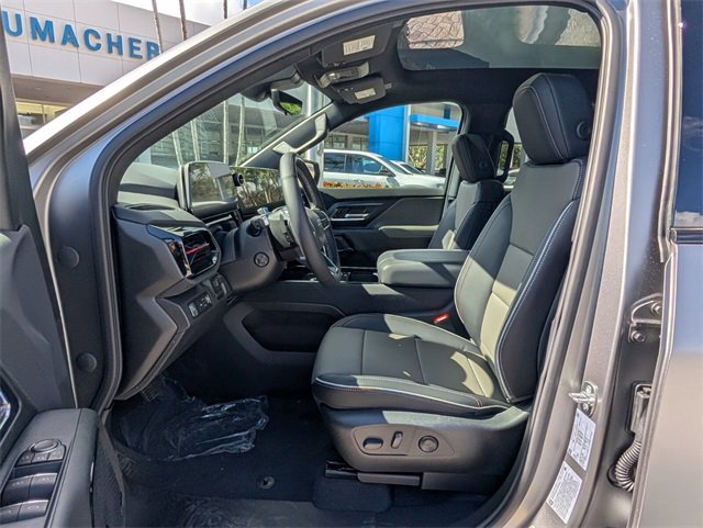 New 2026 Chevrolet Silverado EV Trail Boss w/ Premium Package image 5