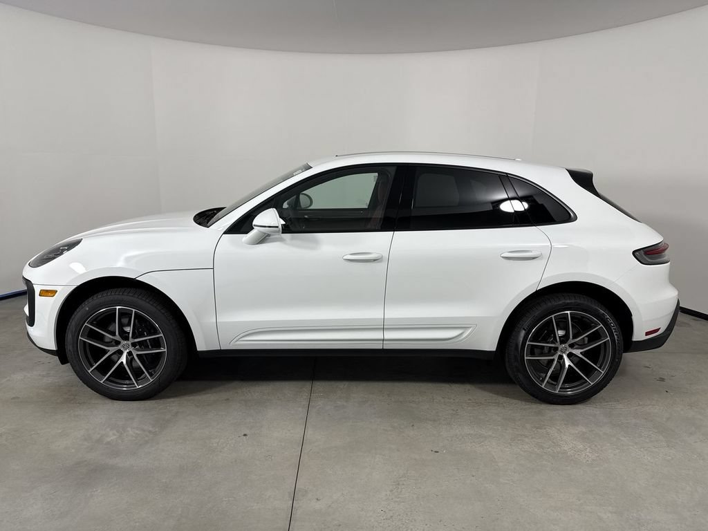 New 2026 Porsche Macan AWD/4WD image 2