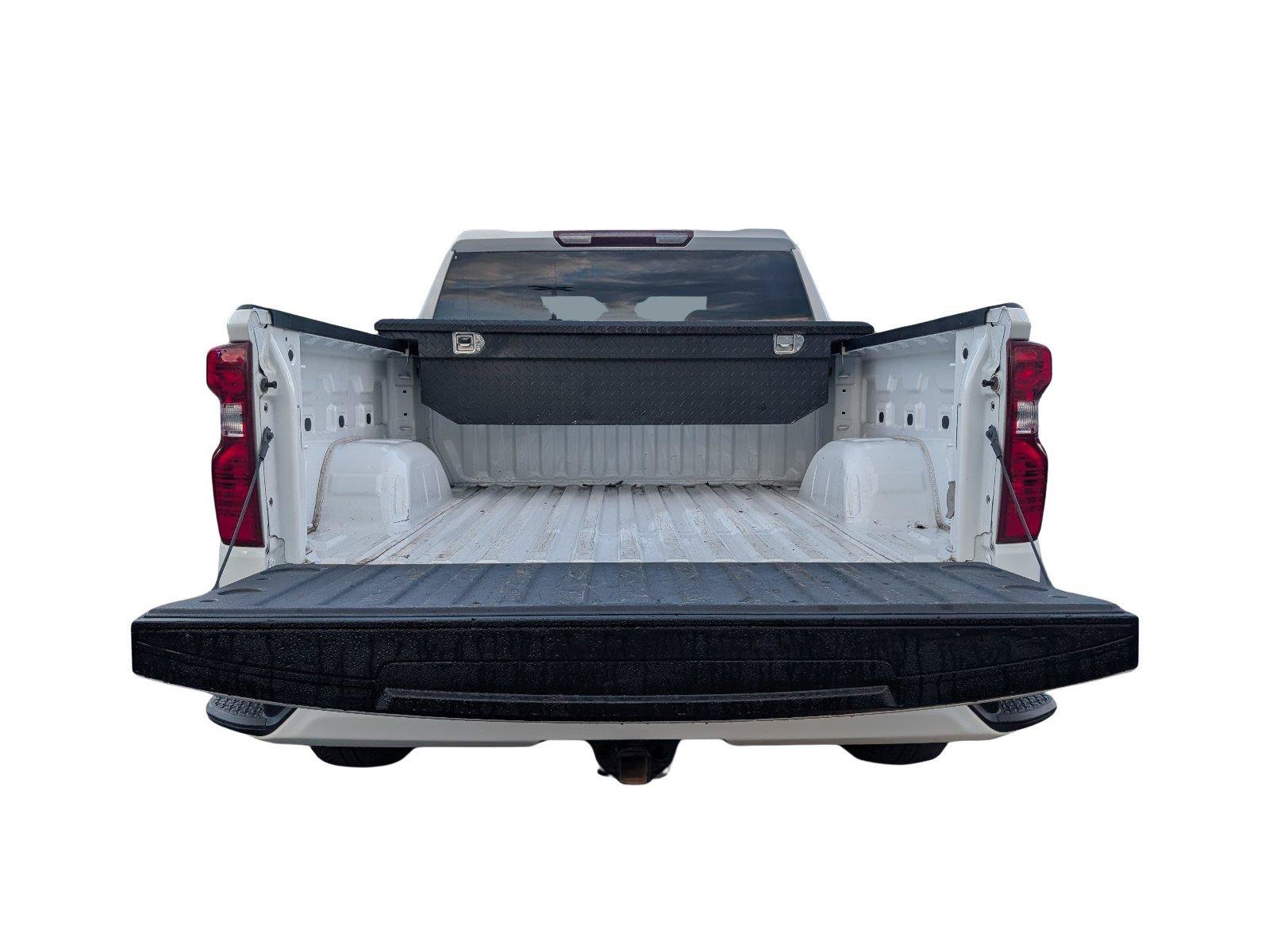 Used 2024 Chevrolet Silverado 1500 Custom w/ Turbomax Blackout Package AWD/4WD image 5