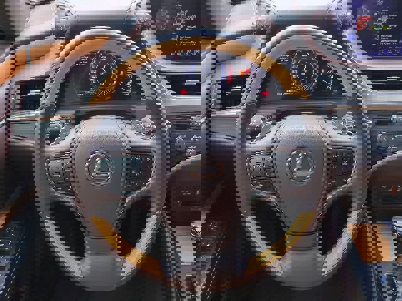 Used 2019 Lexus ES 350 Luxury w/ Accessory Package image 23