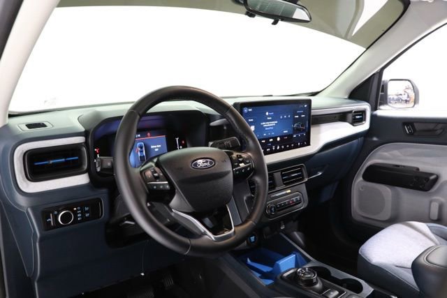 Used 2025 Ford Maverick XLT w/ XLT Luxury Package AWD/4WD image 16