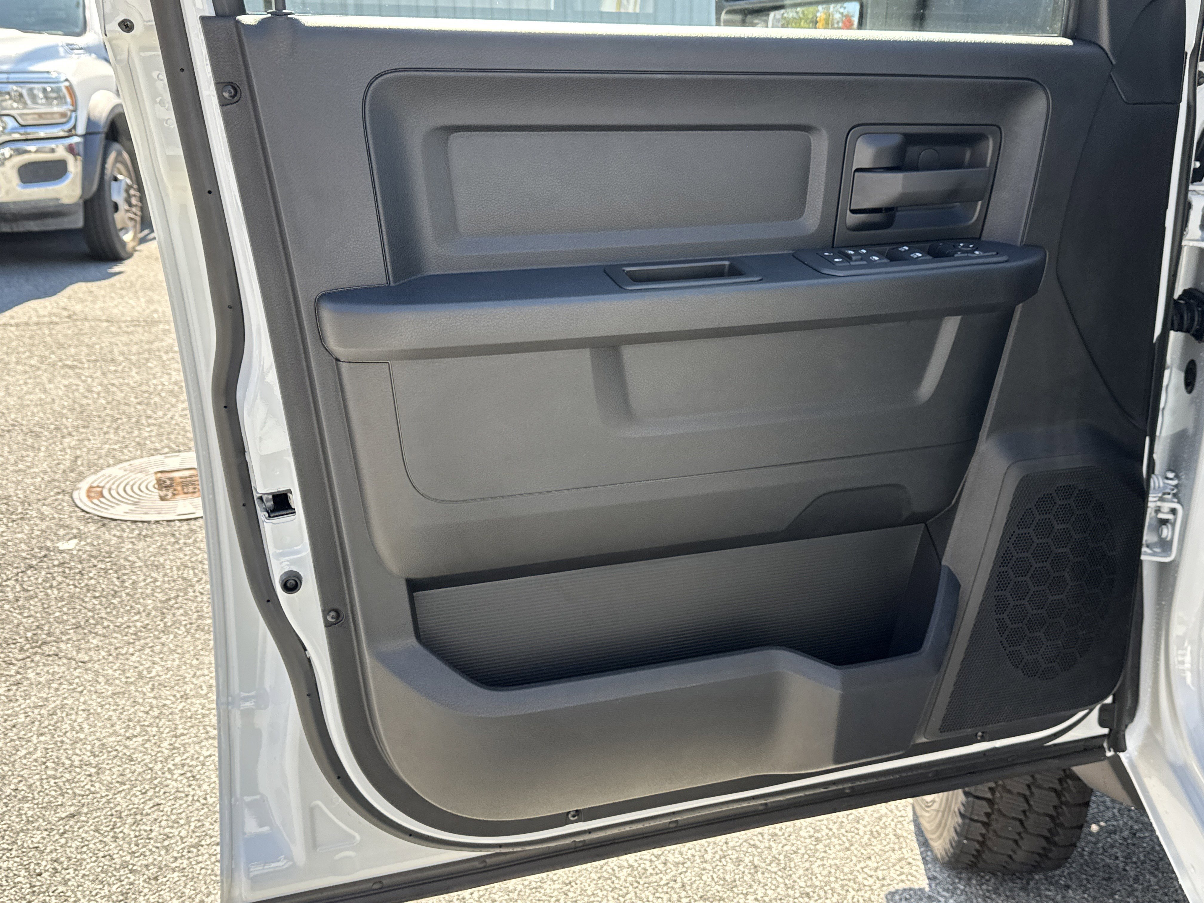 New 2026 RAM 4500 Tradesman w/ Chrome Appearance Group image 17