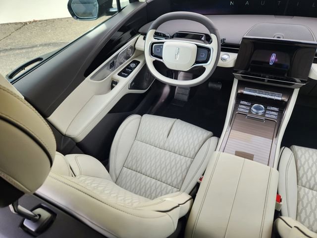 New 2026 Lincoln Nautilus Black Label image 10