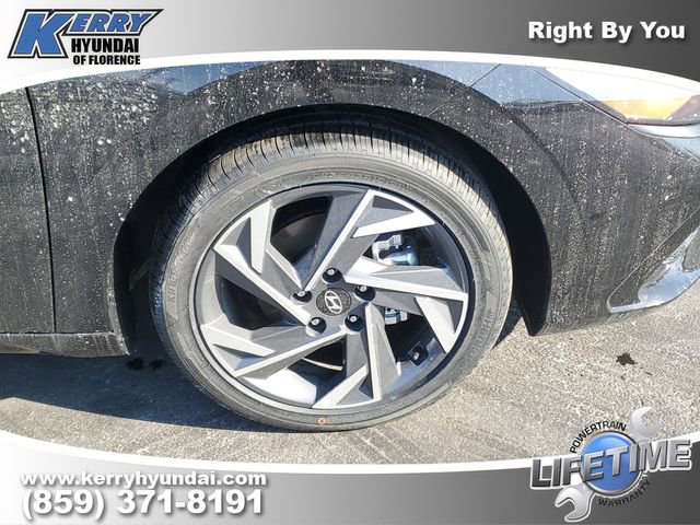 New 2026 Hyundai Elantra Limited w/ Cargo Package image 6