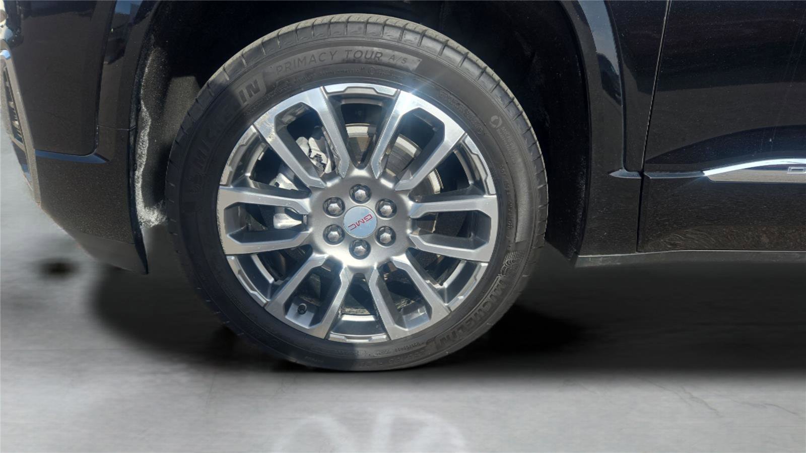 Used 2023 GMC Acadia Denali w/ Denali Ultimate Package image 30