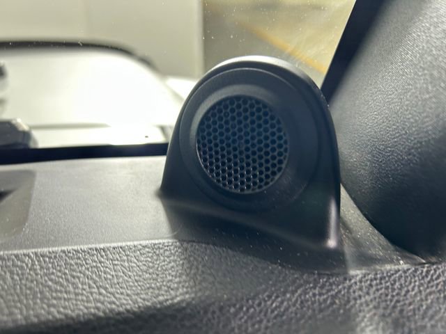 Used 2012 Jeep Wrangler Unlimited Sahara w/ Connectivity Group image 31