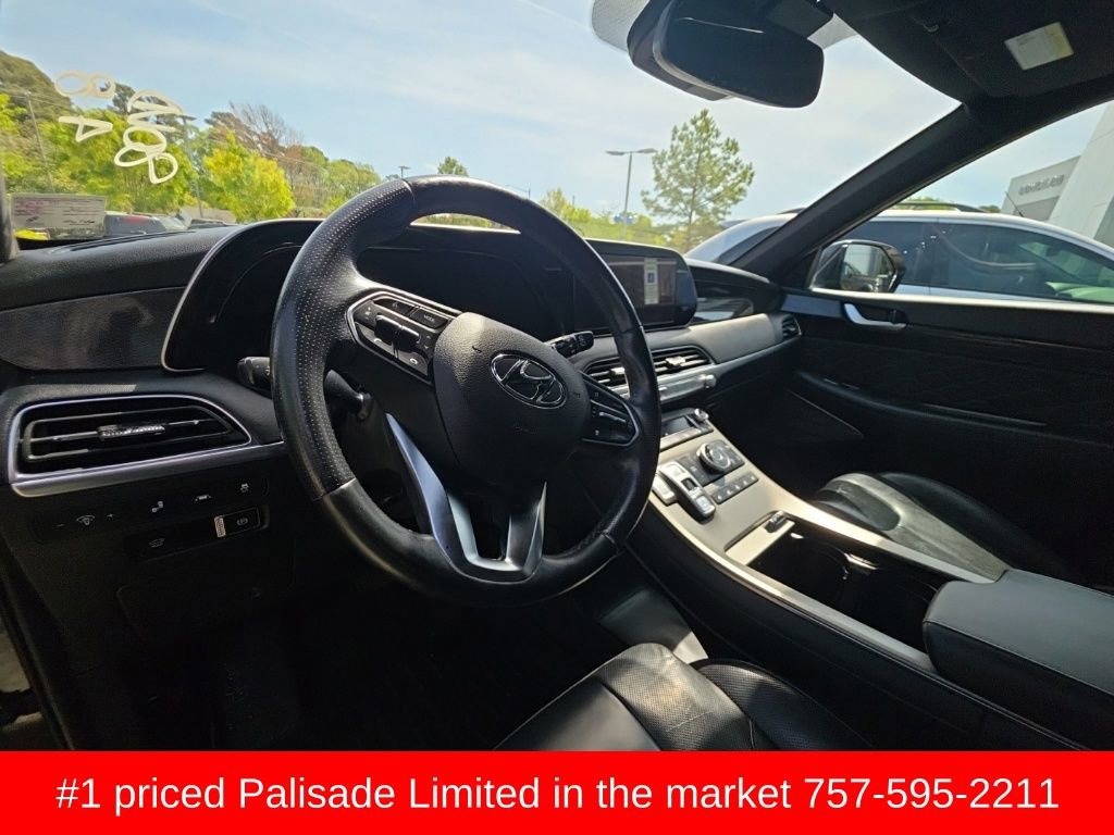 Used 2020 Hyundai Palisade Limited image 11