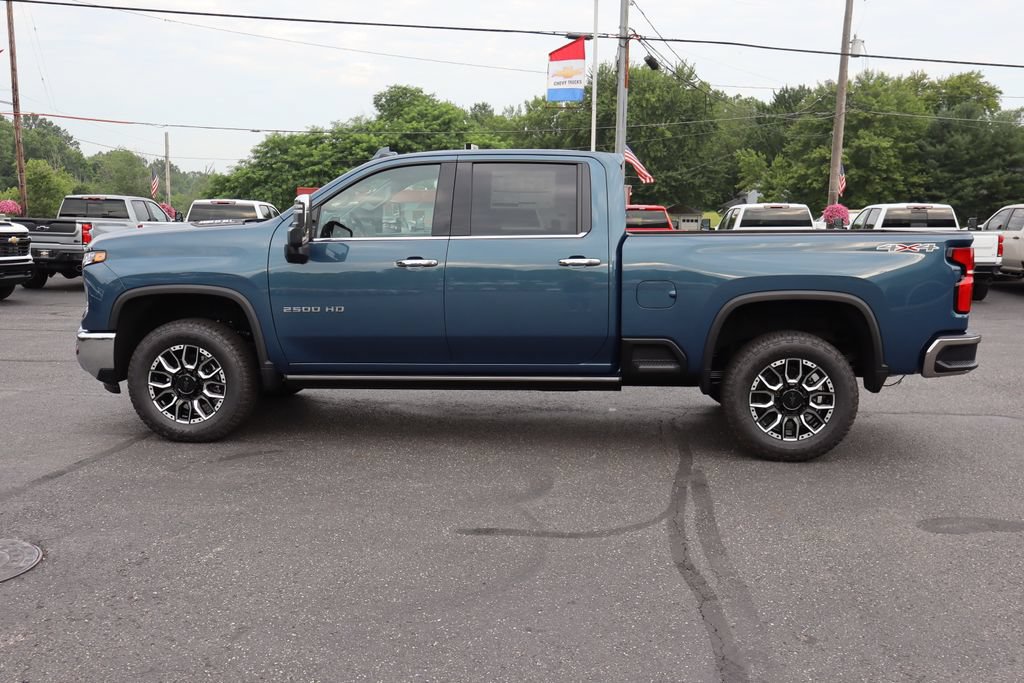 New 2026 Chevrolet Silverado 2500 LTZ w/ LTZ Convenience Package AWD/4WD image 23