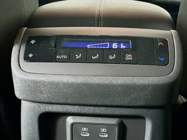 New 2026 Nissan Pathfinder SV w/ SV Premium Package FWD image 28