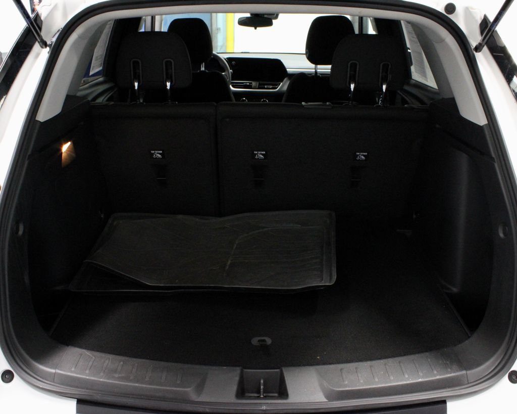 Used 2024 Chevrolet TrailBlazer LS w/ LS Convenience Package FWD image 13