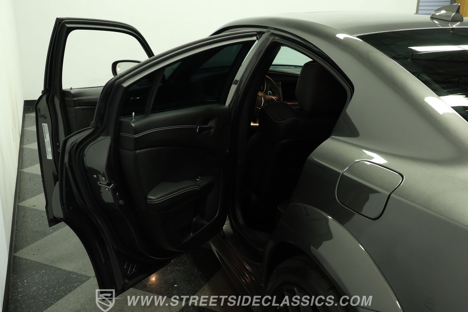 Used 2023 Dodge Charger SRT Hellcat w/ Harman/Kardon Audio Group RWD image 33