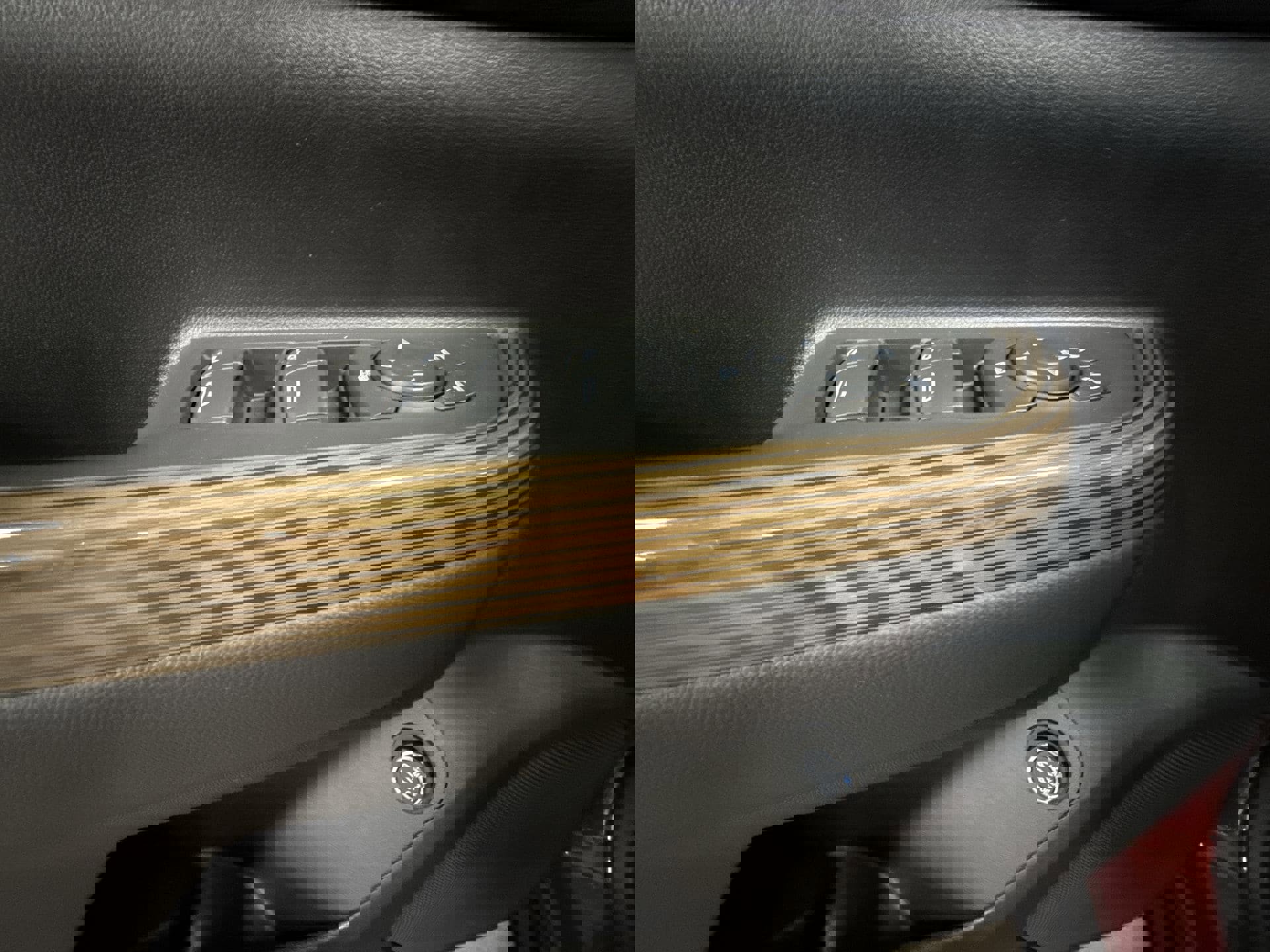 Used 2023 GMC Acadia SLE w/ Driver Convenience Package image 21