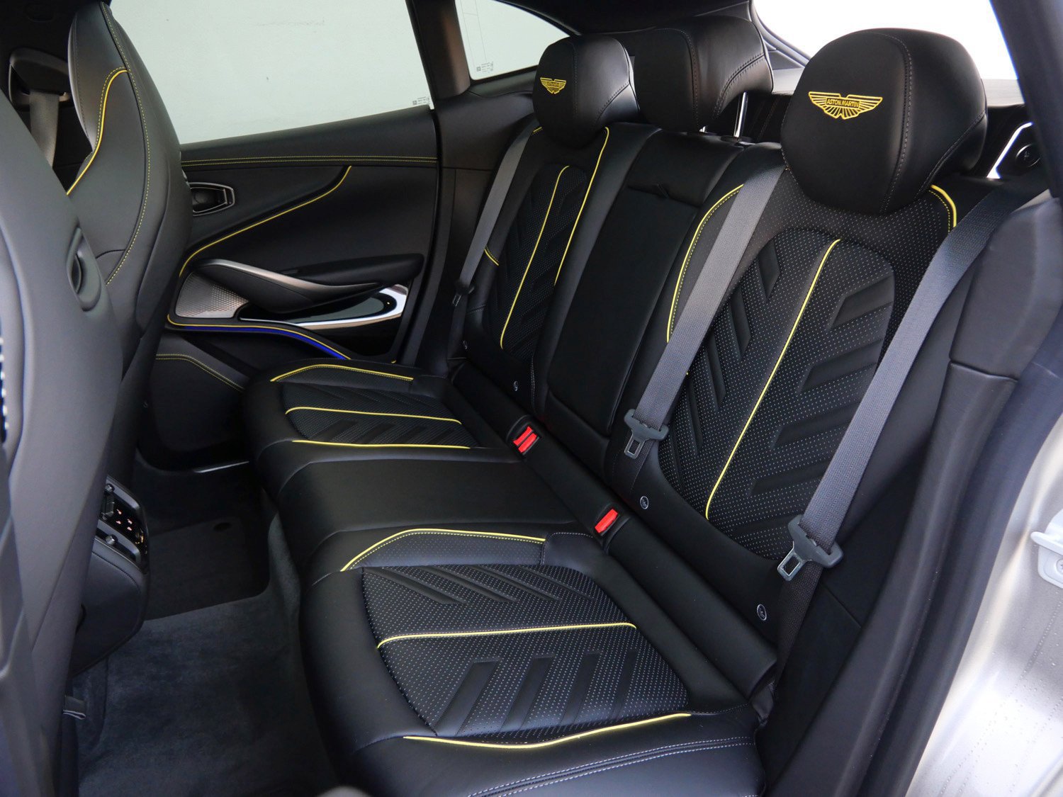 New 2026 Aston Martin DBX S AWD/4WD image 23