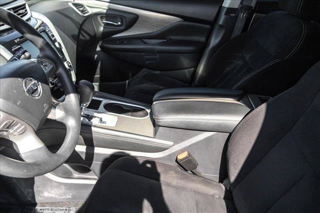 Used 2018 Nissan Murano S AWD/4WD image 11