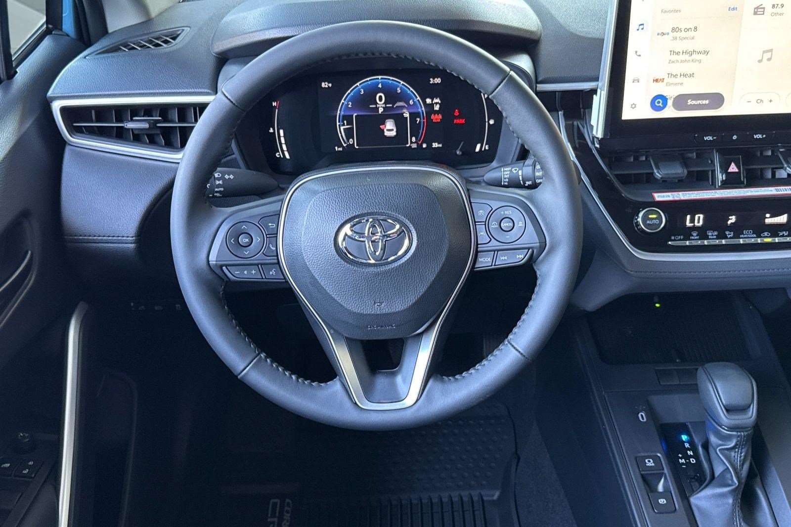 New 2026 Toyota Corolla Cross LE FWD image 27