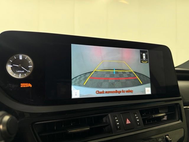 Certified 2023 Lexus ES 300h w/ Premium Package FWD image 22