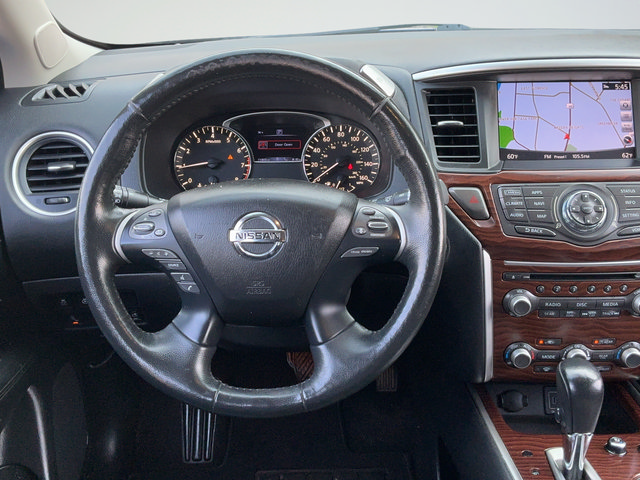 Used 2019 Nissan Pathfinder Platinum FWD image 10