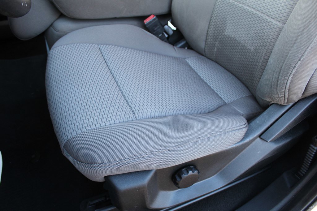 Used 2021 Ford F550 4x4 STAKE BED POWERSTROKE image 18