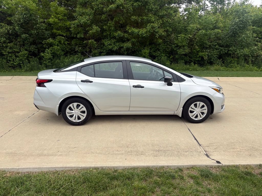 Used 2025 Nissan Versa S w/ Trunk Package FWD image 10