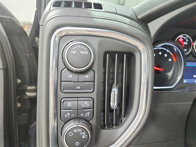 Used 2022 Chevrolet Silverado 3500 LT w/ Convenience Package image 26