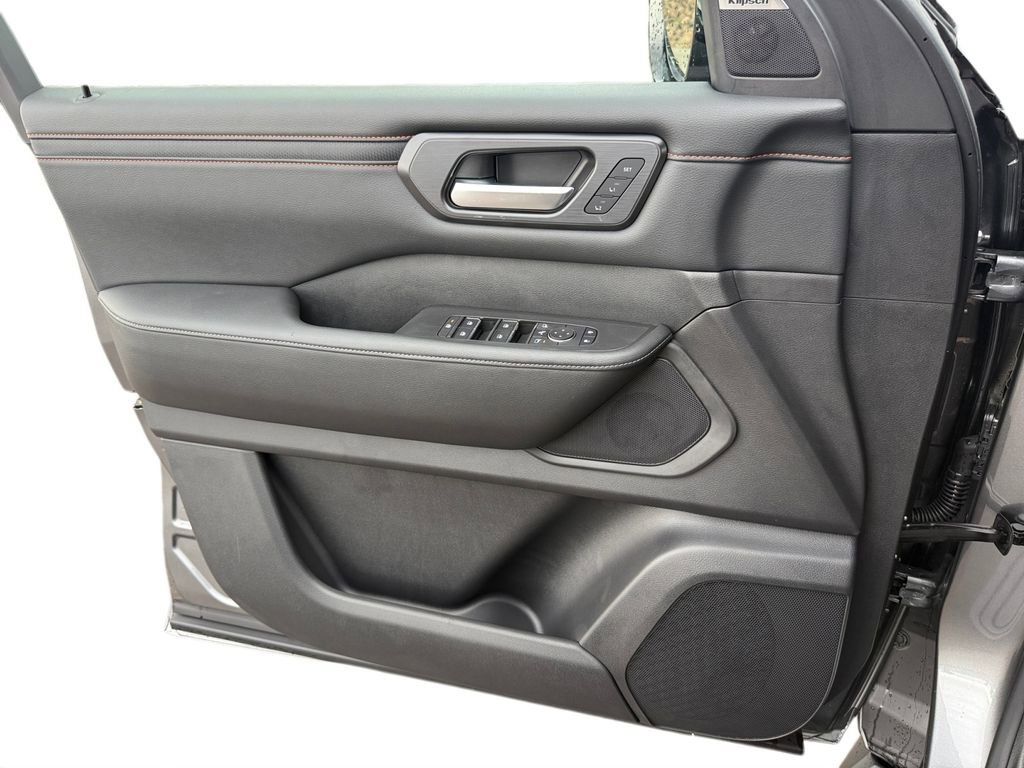 New 2026 Nissan Armada PRO-4X w/ Captain's Chari Seat Package image 17