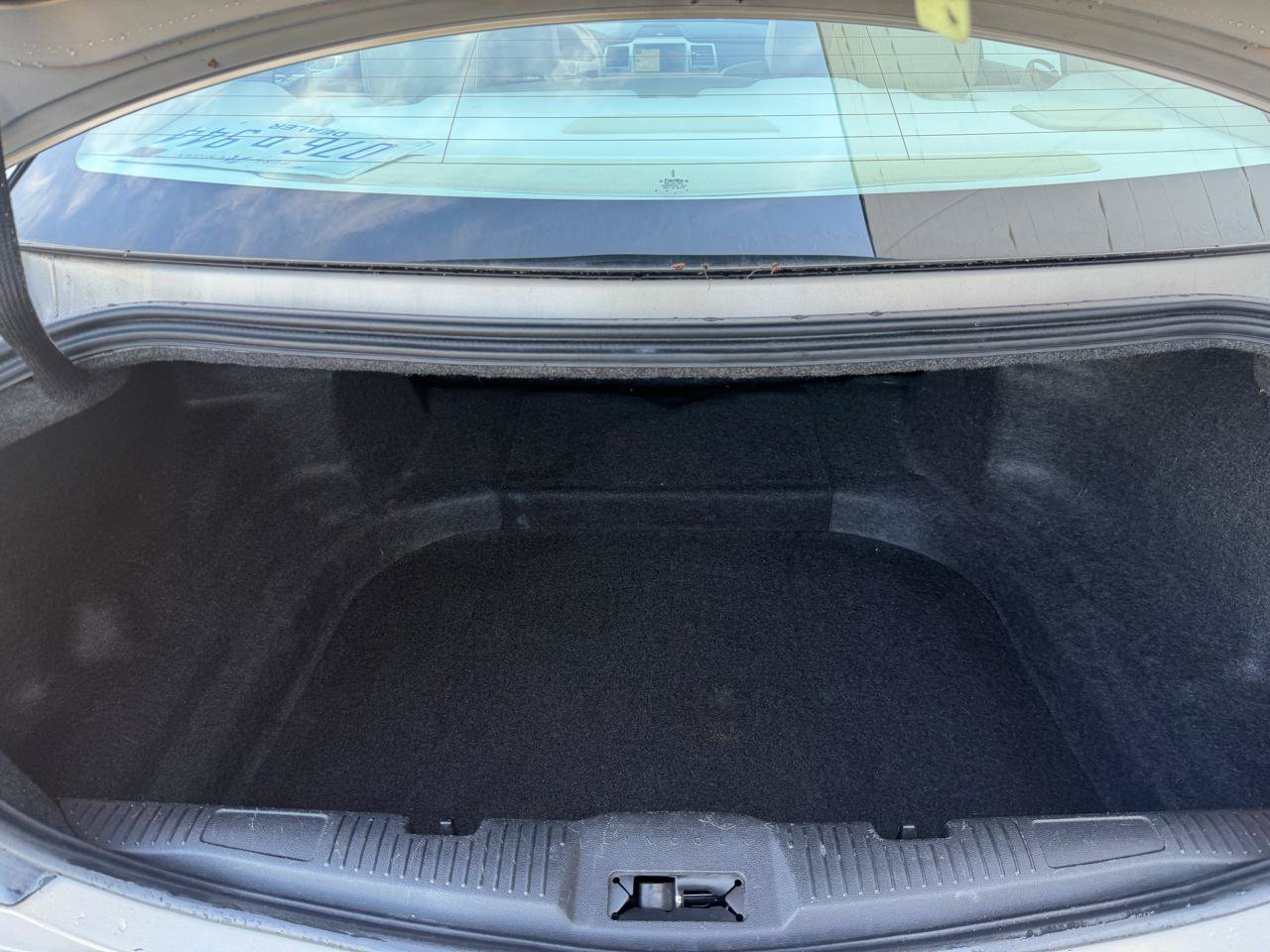 Used 2009 Lincoln MKS AWD image 16
