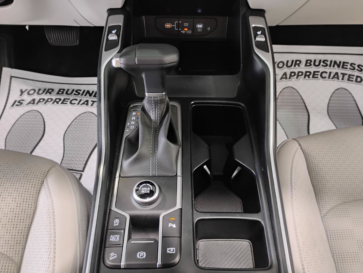 Used 2025 Kia Sorento S w/ Panoramic Sunroof Package FWD image 73