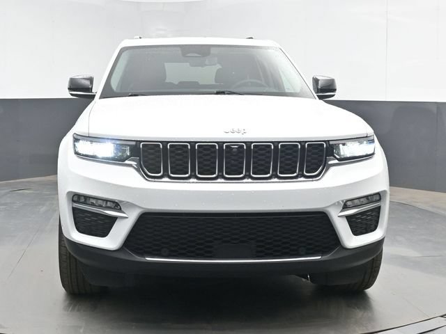 Used 2022 Jeep Grand Cherokee Limited 4xe w/ Luxury Tech Group II AWD/4WD image 3