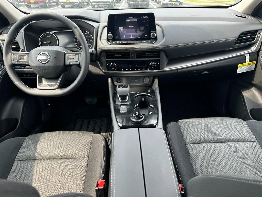 New 2026 Nissan Rogue SV image 5