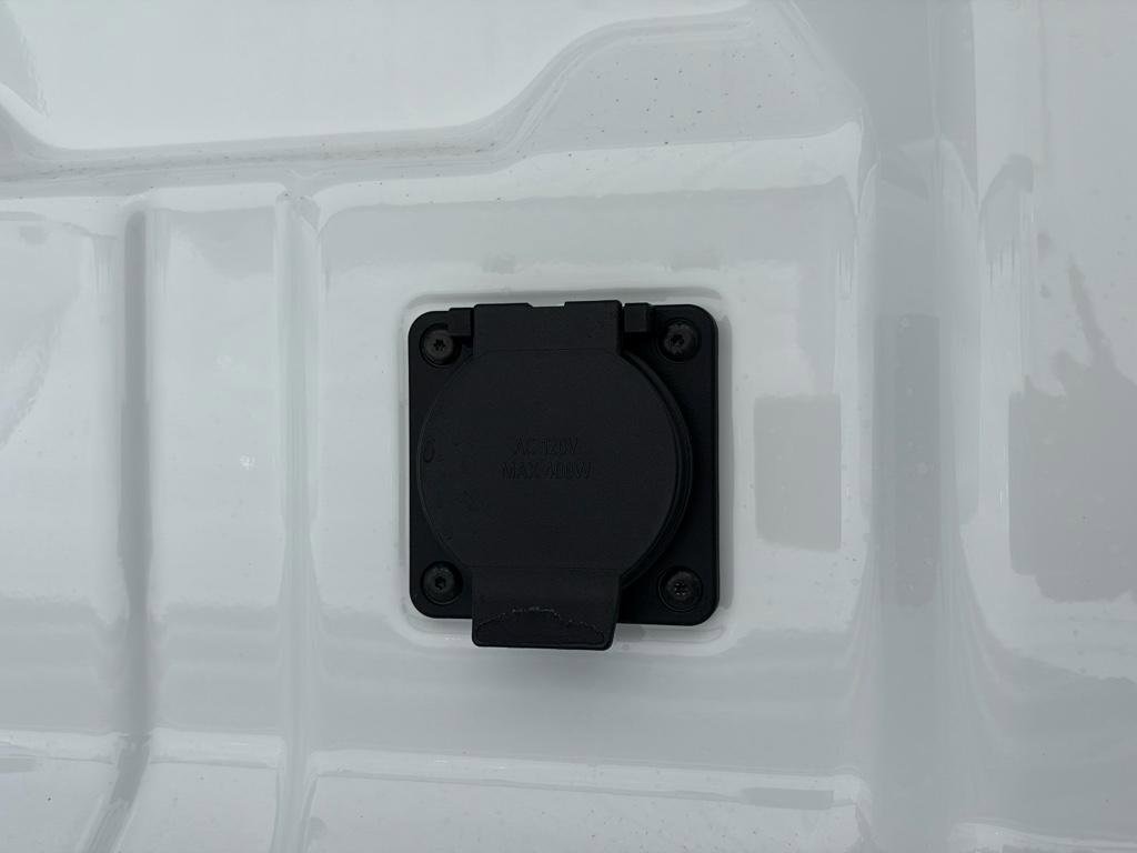 New 2025 GMC Canyon Elevation w/ Convenience Package image 11