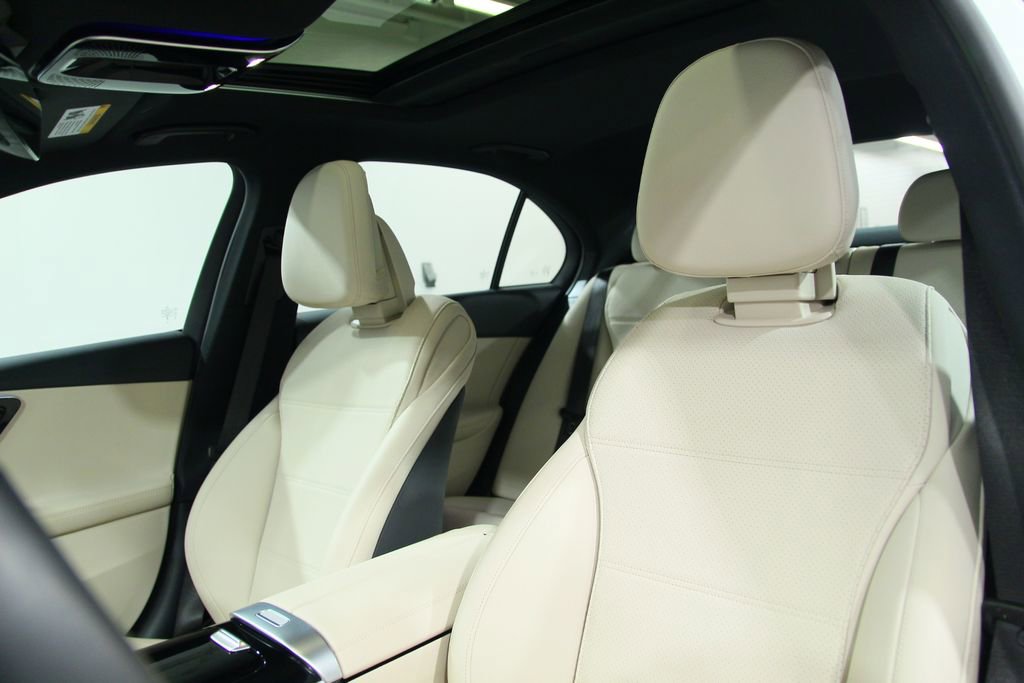 Certified 2025 Mercedes-Benz C 300 4MATIC Sedan image 6