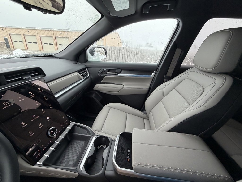 New 2026 GMC Terrain Elevation w/ Elevation Premium Package image 7