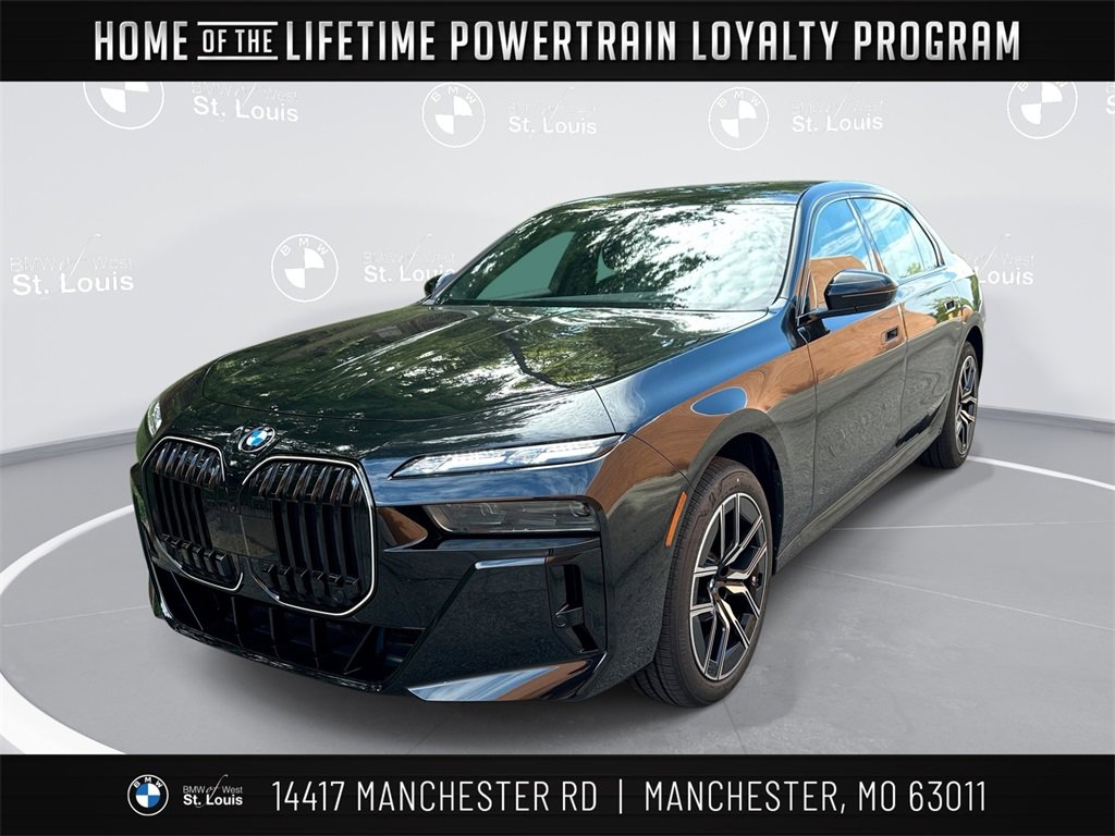 New 2026 BMW 740i xDrive image 1