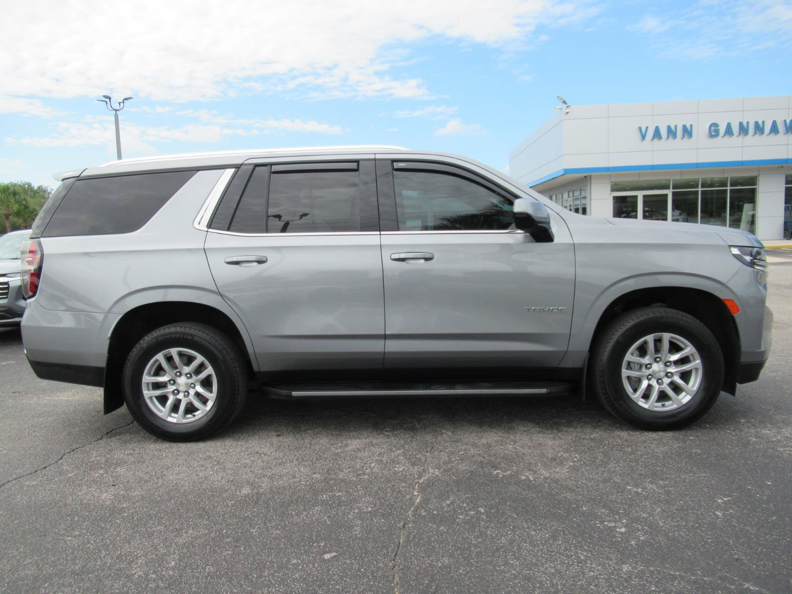Used 2023 Chevrolet Tahoe LS AWD/4WD image 5